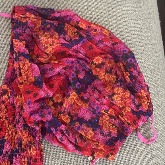 NWT Free People Pink Multicolor Floral Smocked Puff Sleeve Crop Top Size S - Picture 8 of 10